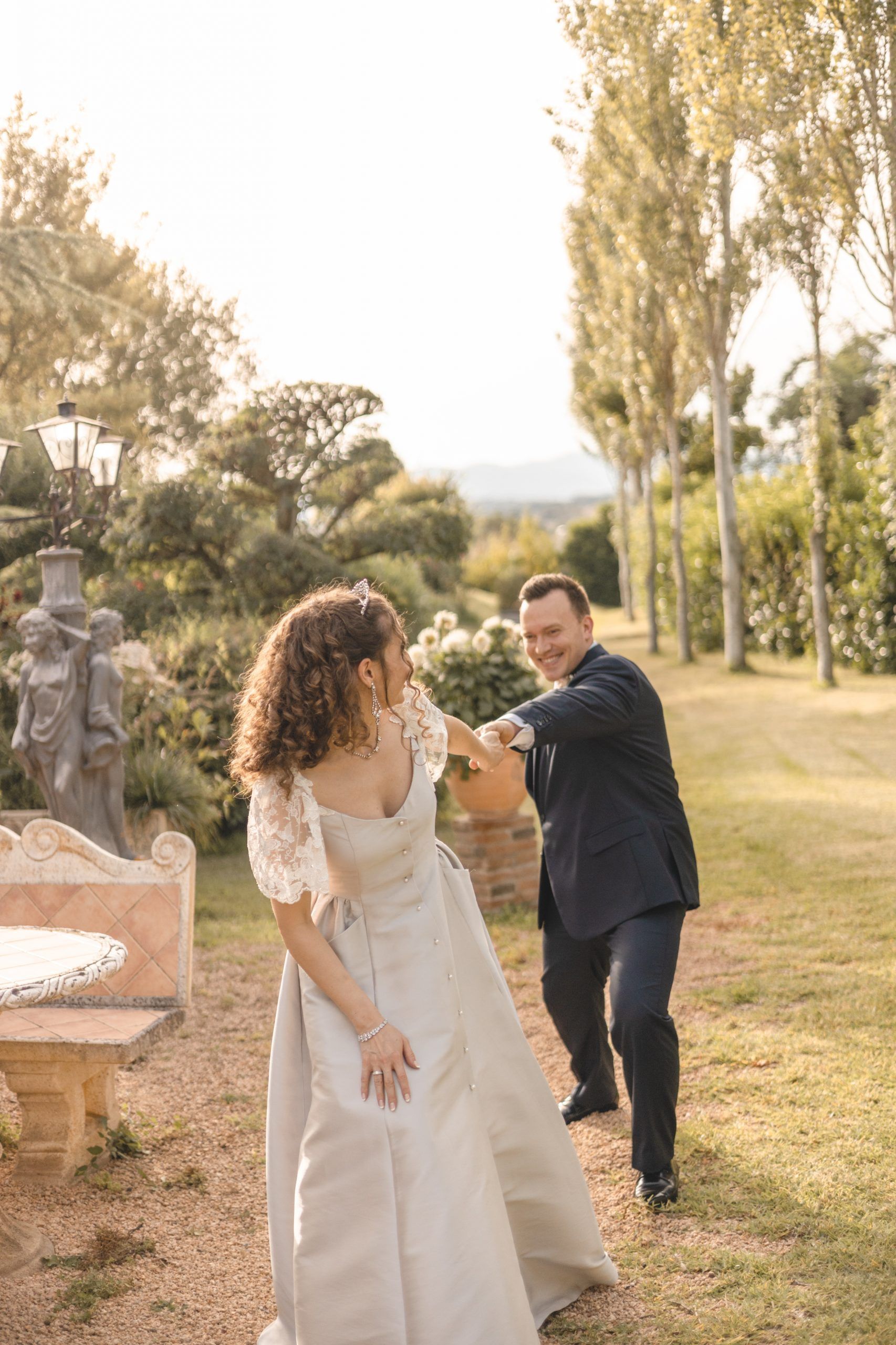 vestido de novia princesa plateado