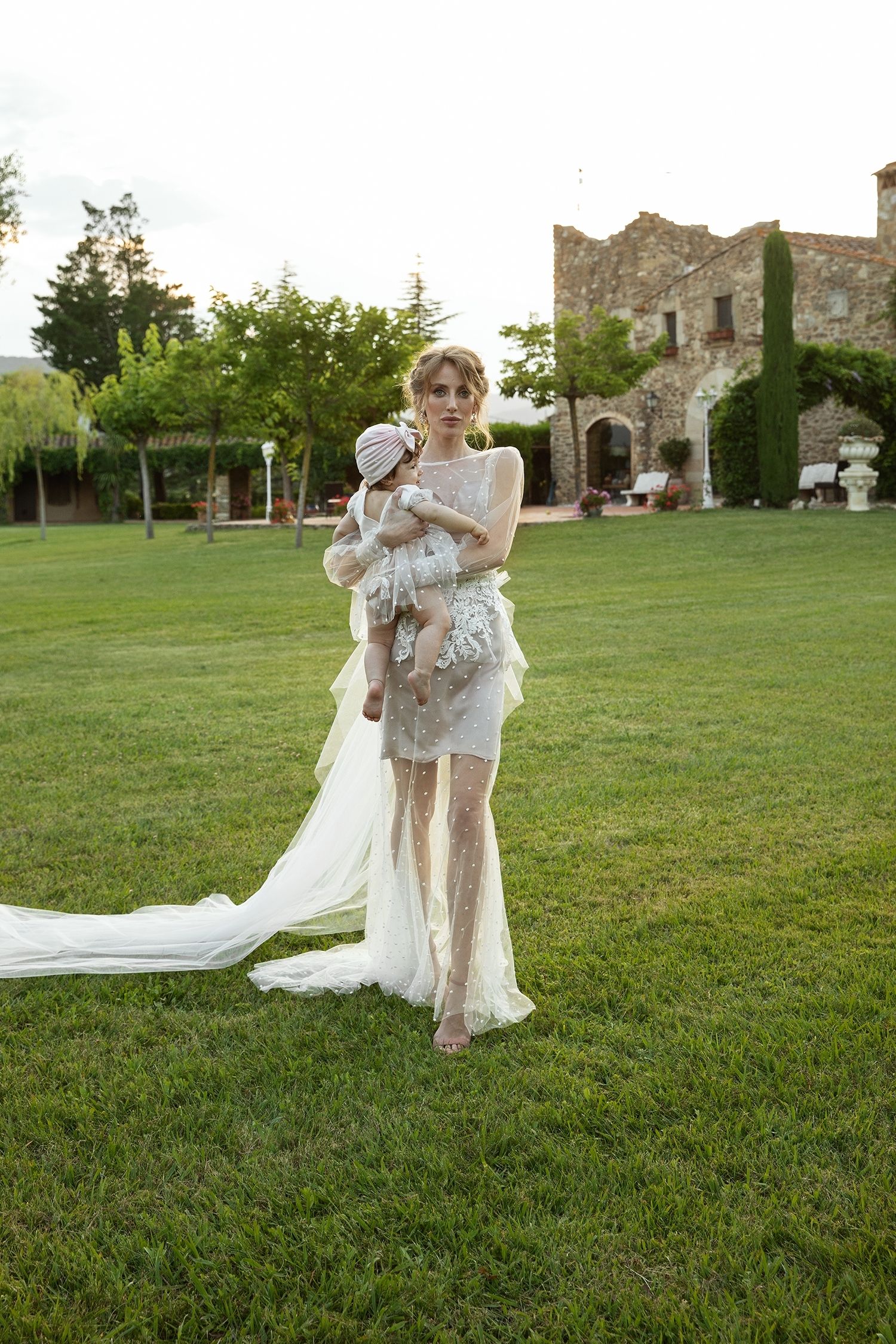 vestido de novia topos transparente