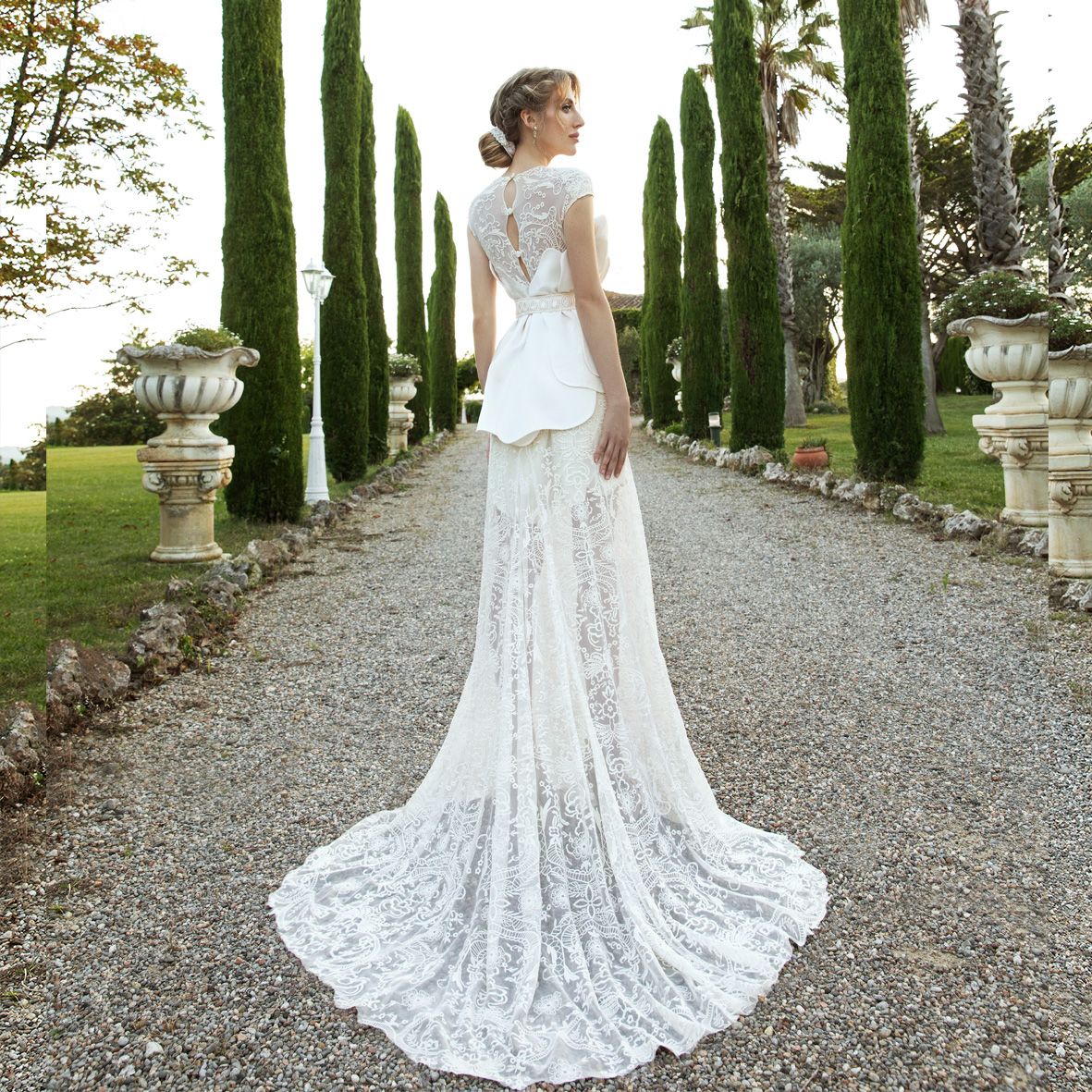 Vestido de encaje rustico color crema