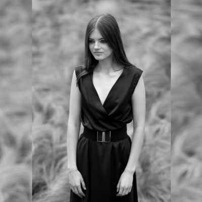 Vestido raso negro