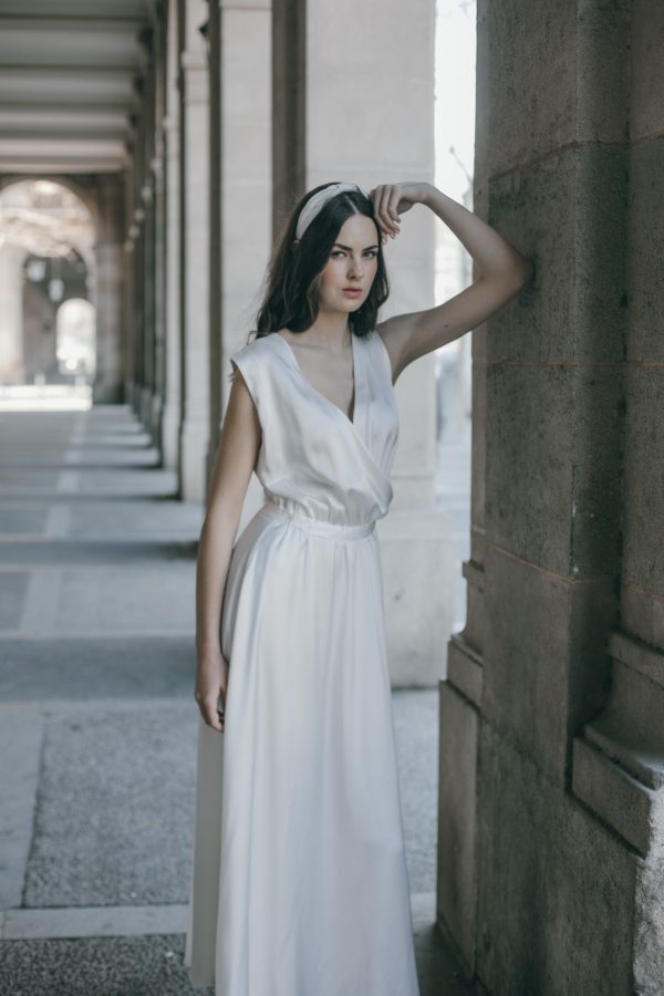 vestido de saten blanco